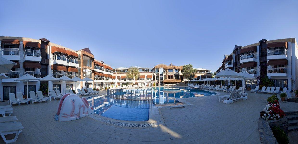 Bitez Risa Hotel Bagian luar foto