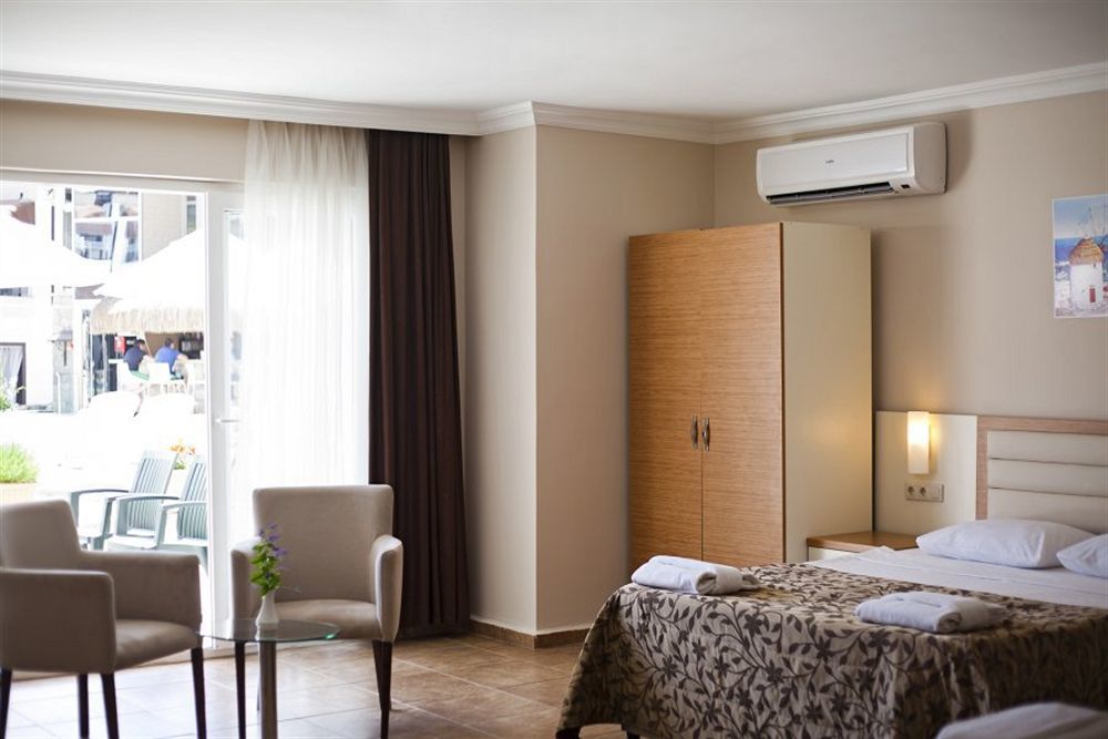 Bitez Risa Hotel Bagian luar foto