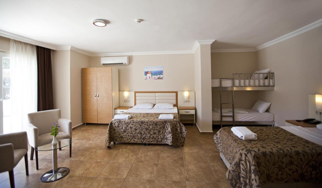 Bitez Risa Hotel Bagian luar foto