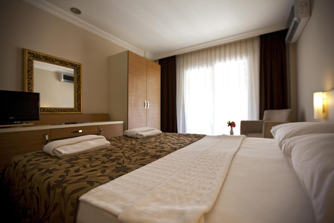 Bitez Risa Hotel Bagian luar foto